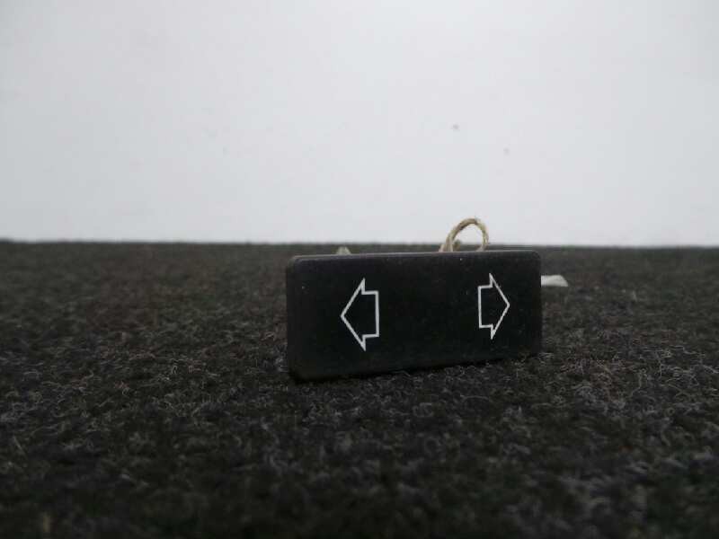 Recambio de mando elevalunas delantero derecho para peugeot 205 berlina 1.1 referencia OEM IAM   5 PINES