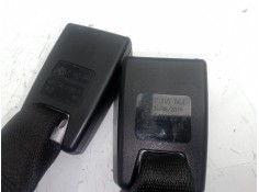 Recambio de enganche cinturon trasero central para bmw serie 3 berlina (e90) 2.0 turbodiesel cat referencia OEM IAM 7245663-6175 2