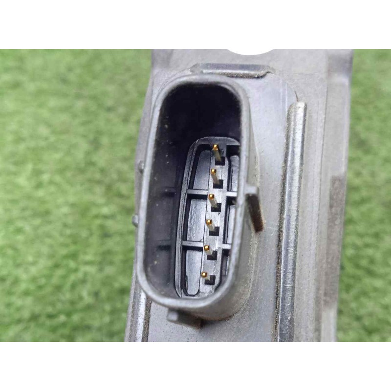 Recambio de potenciometro pedal para toyota auris 1.4 turbodiesel cat referencia OEM IAM 7811002120 6.PINES 