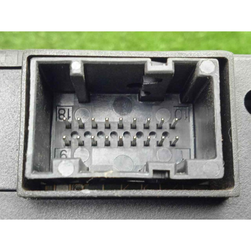 Recambio de mando climatizador para fiat stilo (192) 1.9 jtd cat referencia OEM IAM 735375648-A83006100  