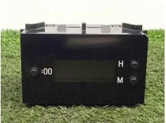 Recambio de reloj hora para toyota auris 1.4 turbodiesel cat referencia OEM IAM 8391012620  
