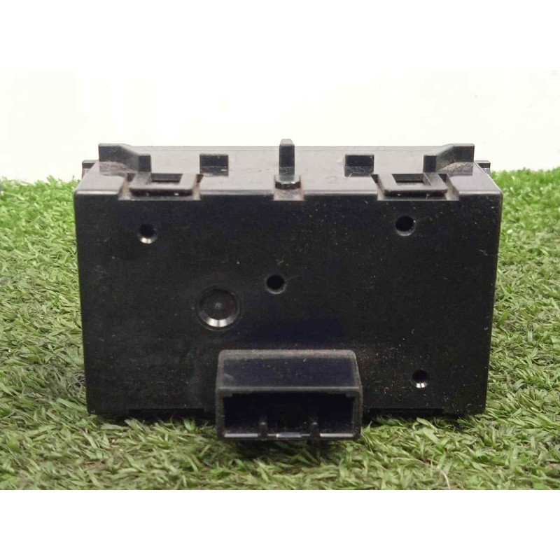 Recambio de reloj hora para toyota auris 1.4 turbodiesel cat referencia OEM IAM 8391012620  