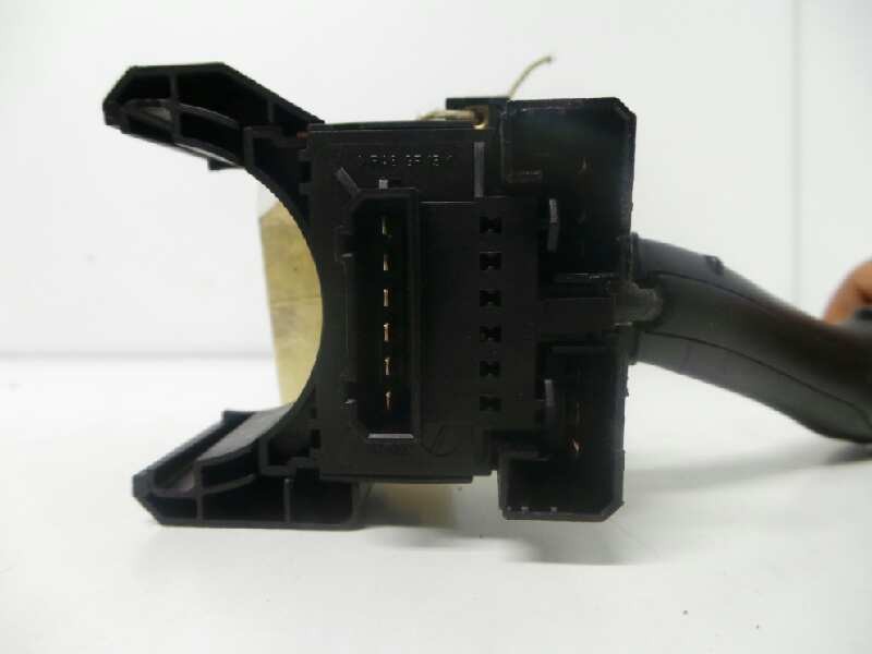 Recambio de mando limpia para volkswagen golf iv berlina (1j1) 1.9 tdi referencia OEM IAM 4B0953503H  CZK0301202032