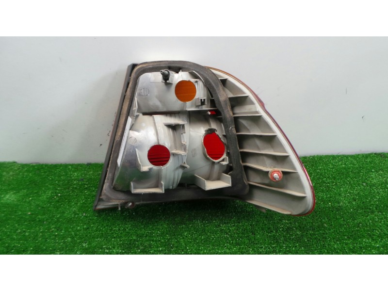Recambio de piloto trasero izquierdo para bmw serie 3 berlina (e46) 2.0 16v diesel cat referencia OEM IAM  98-01 - EXTERIOR AMBA