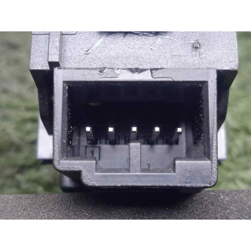 Recambio de interruptor para land rover evoque 2.2 td4 cat referencia OEM IAM BJ3214017AB  