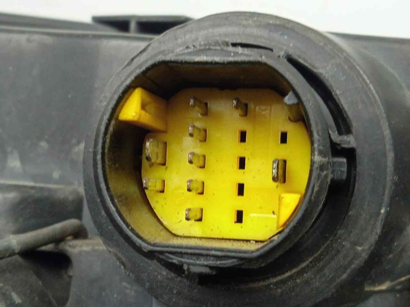 Recambio de faro izquierdo para fiat stilo (192) 1.9 jtd cat referencia OEM IAM SINREFERENCIA 3.PUERTAS 