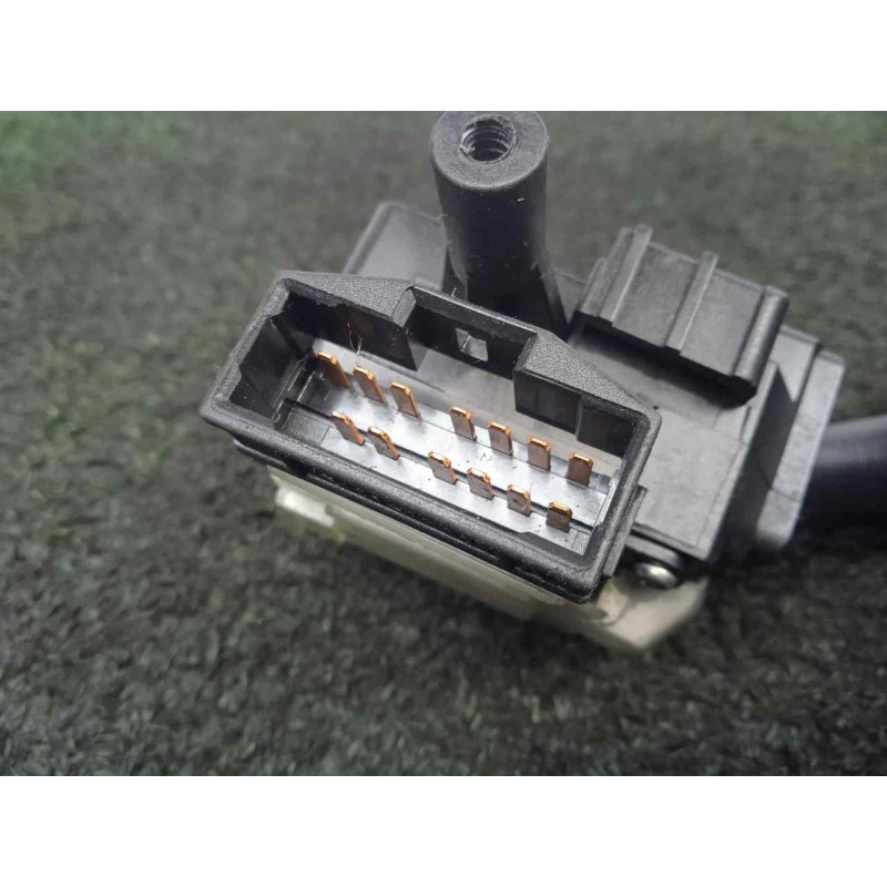 Recambio de mando limpia para kia carens (un) 2.0 turbodiesel cat referencia OEM IAM   