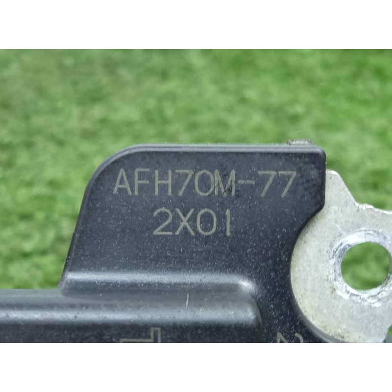 Recambio de caudalimetro para toyota auris 1.4 turbodiesel cat referencia OEM IAM 2220426010-AFH70M77 5.PINES 