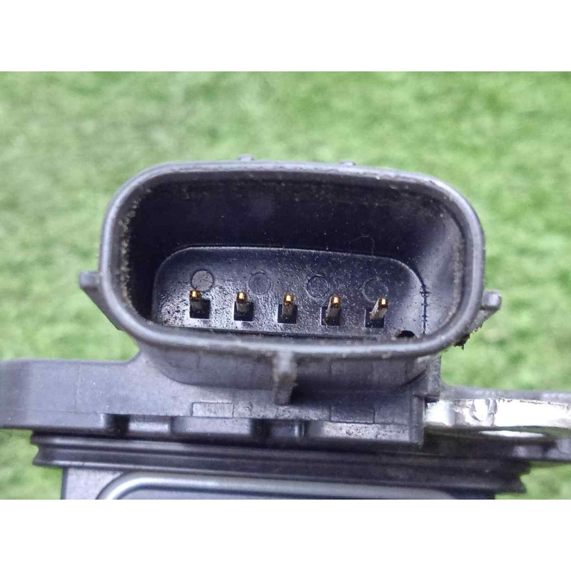 Recambio de caudalimetro para toyota auris 1.4 turbodiesel cat referencia OEM IAM 2220426010-AFH70M77 5.PINES 