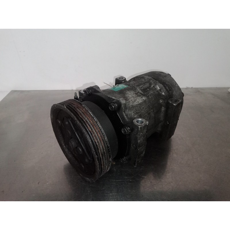 Recambio de compresor aire acondicionado para renault laguna grandtour (k56) referencia OEM IAM 8075-7700111036 SANDEN SD7H15