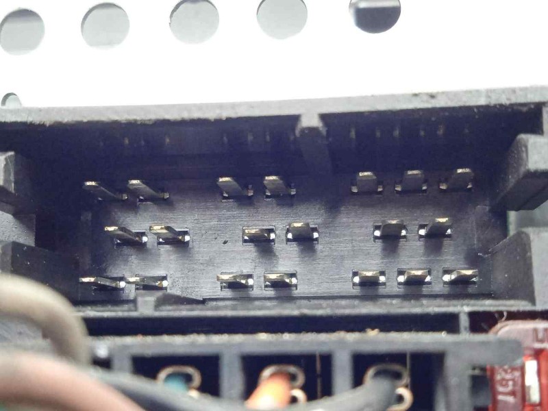 Recambio de sistema audio / radio cd para fiat stilo (192) 1.9 jtd cat referencia OEM IAM 735392559  