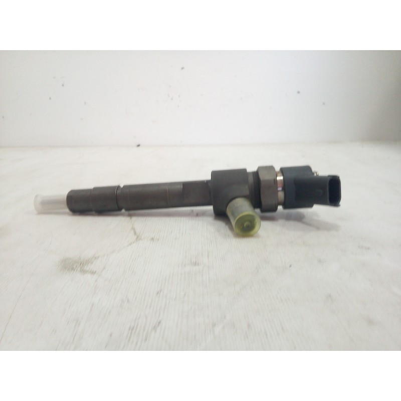 Recambio de inyector para fiat brava (182) 1.9 jtd cat referencia OEM IAM 0445110002 BOSCH SIN USO