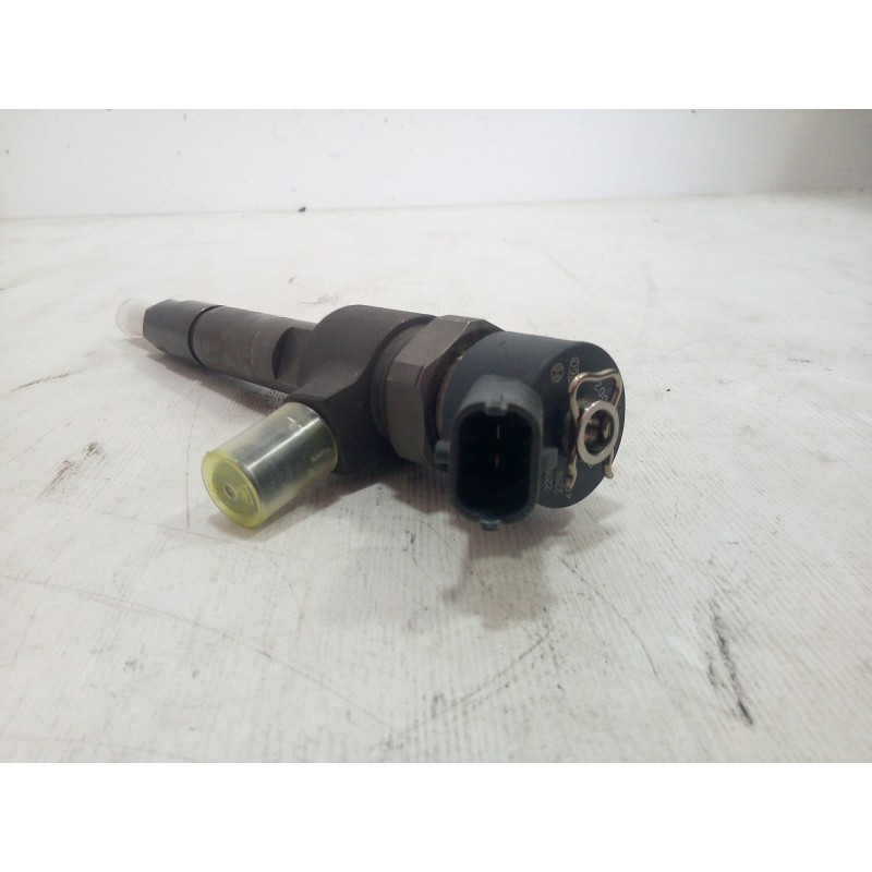 Recambio de inyector para fiat brava (182) 1.9 jtd cat referencia OEM IAM 0445110002 BOSCH SIN USO