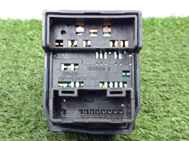 Recambio de mando retrovisor para toyota auris 1.4 turbodiesel cat referencia OEM IAM 8487002090C0  