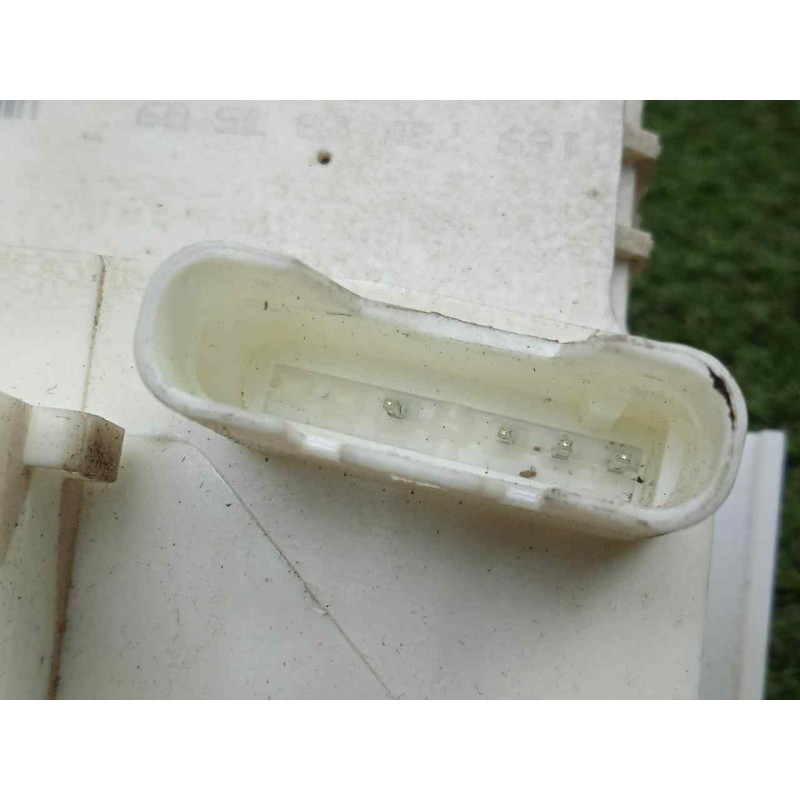 Recambio de cerradura puerta delantera derecha para mercedes-benz clase r (w251) 3.0 cdi cat referencia OEM IAM 1697202835-A1697