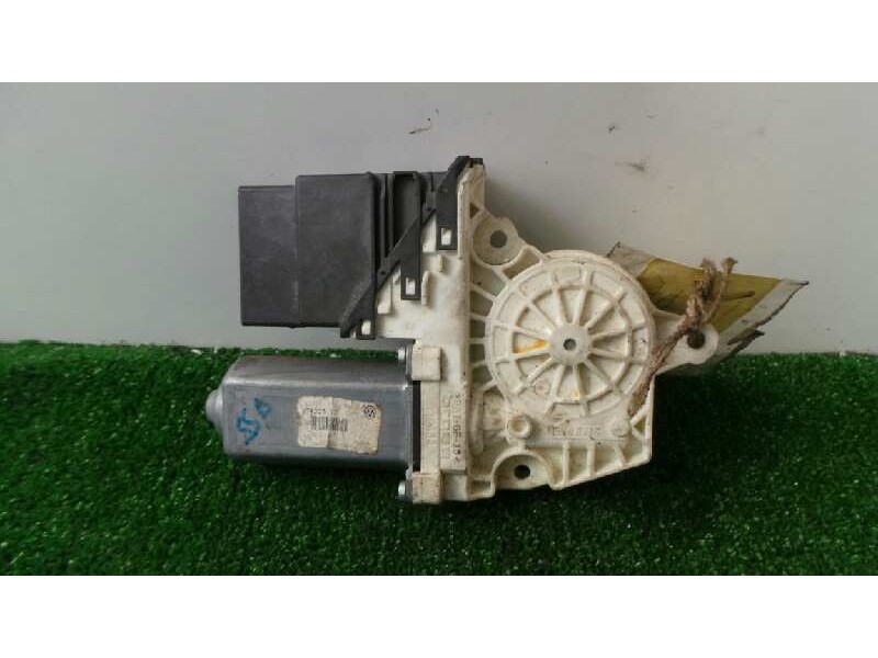 Recambio de motor elevalunas trasero derecho para volkswagen passat berlina (3c2) 2.0 tdi referencia OEM IAM 1K0959704P  