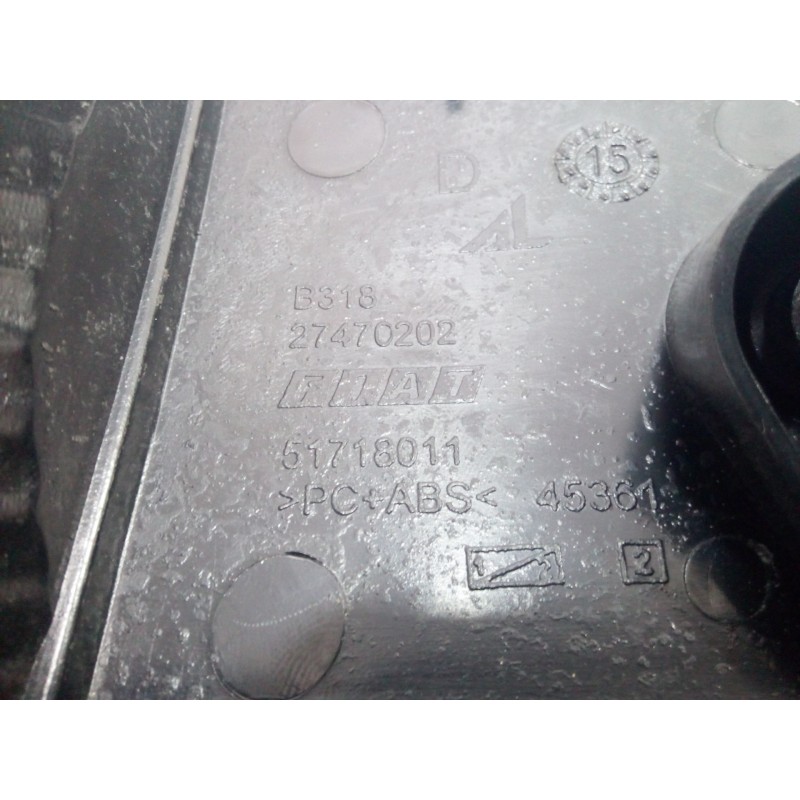 Recambio de piloto marcha atras para fiat grande punto (199) 1.3 16v jtd cat referencia OEM IAM 51718011 SIN USO 