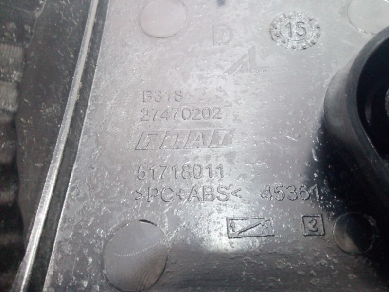 Recambio de piloto marcha atras para fiat grande punto (199) 1.3 16v jtd cat referencia OEM IAM 51718011 SIN USO 