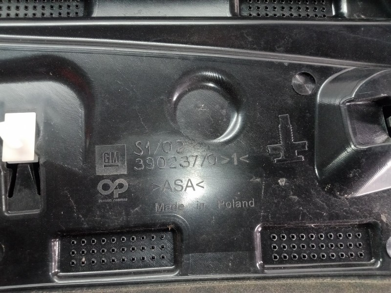 Recambio de aleron trasero para opel astra k lim. 5türig selective referencia OEM IAM 39023770  