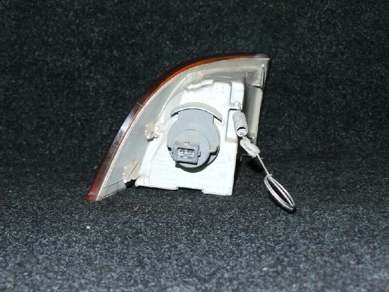 Recambio de piloto delantero derecho para fiat punto berl. (176) 1.1 referencia OEM IAM  AMBAR 