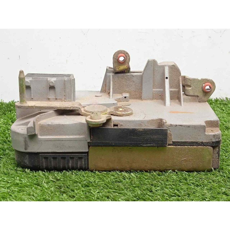 Recambio de cerradura puerta delantera derecha para peugeot 806 1.9 turbodiesel cat referencia OEM IAM SINREFERENCIA 9.PINES 