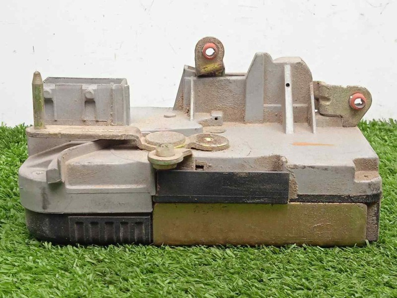 Recambio de cerradura puerta delantera derecha para peugeot 806 1.9 turbodiesel cat referencia OEM IAM SINREFERENCIA 9.PINES 