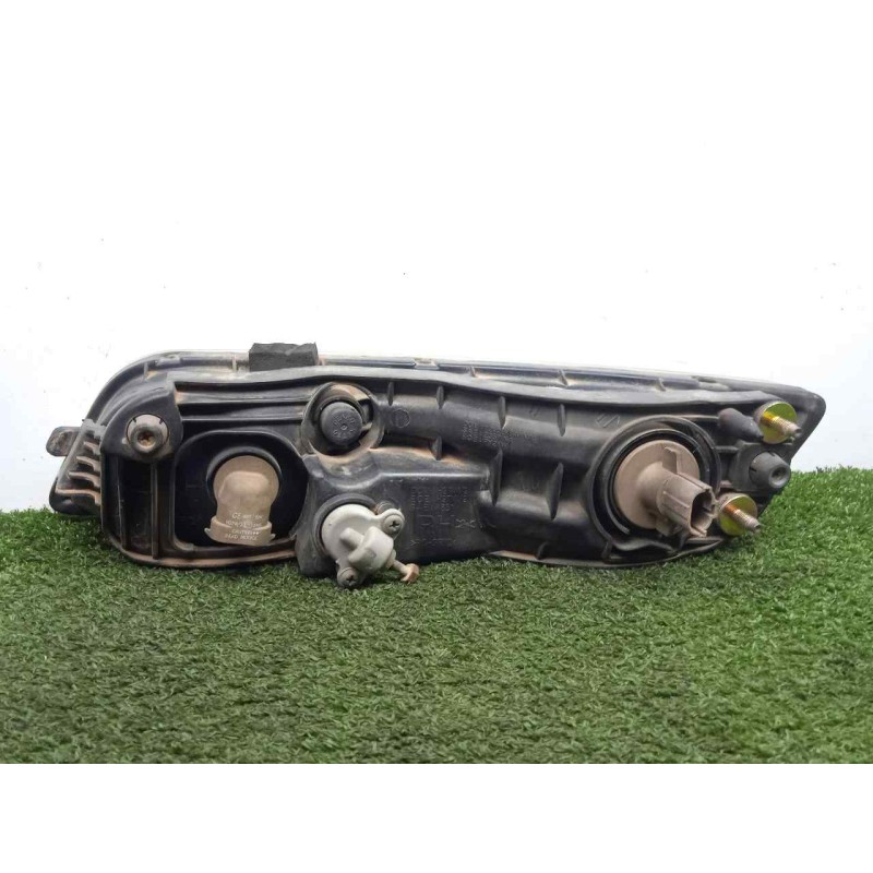 Recambio de faro antiniebla derecho para ssangyong rexton 2.7 turbodiesel cat referencia OEM IAM  03/06 