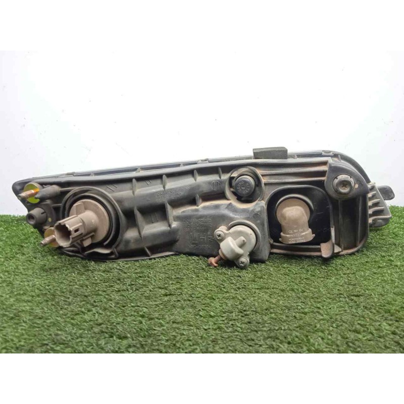 Recambio de faro antiniebla izquierdo para ssangyong rexton 2.7 turbodiesel cat referencia OEM IAM  03/06 