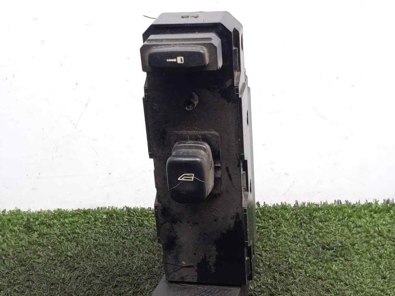 Recambio de mando elevalunas delantero derecho para volvo s60 berlina 2.4 d kinetic (93kw) referencia OEM IAM   