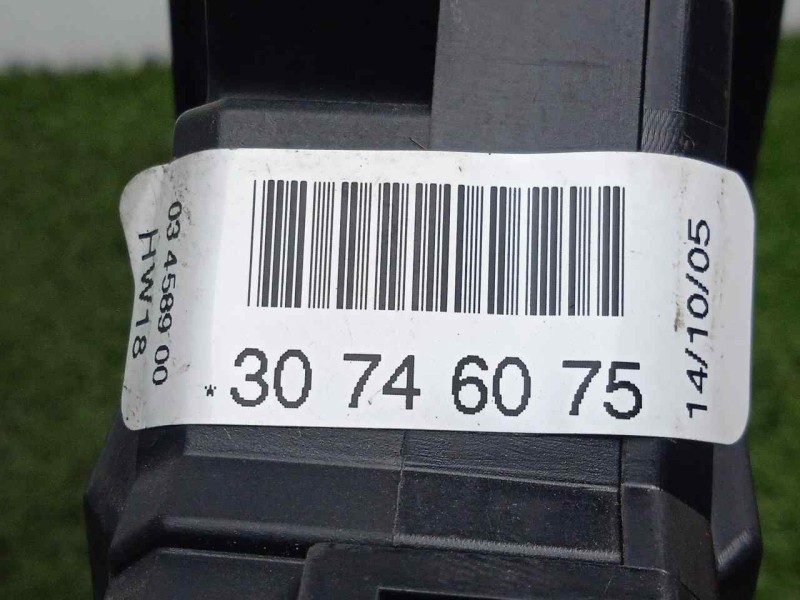 Recambio de mando elevalunas delantero derecho para volvo s60 berlina 2.4 d kinetic (93kw) referencia OEM IAM   