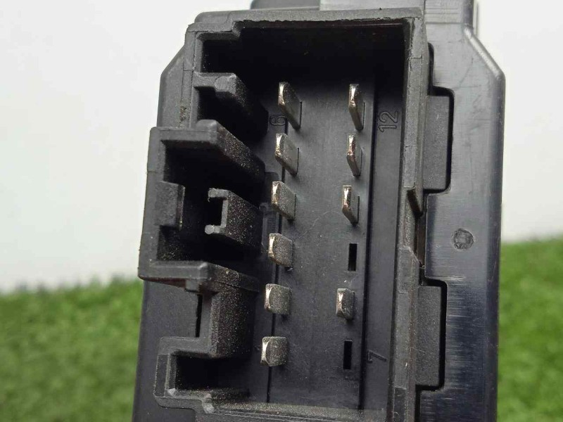 Recambio de mando elevalunas delantero derecho para volvo s60 berlina 2.4 d kinetic (93kw) referencia OEM IAM   