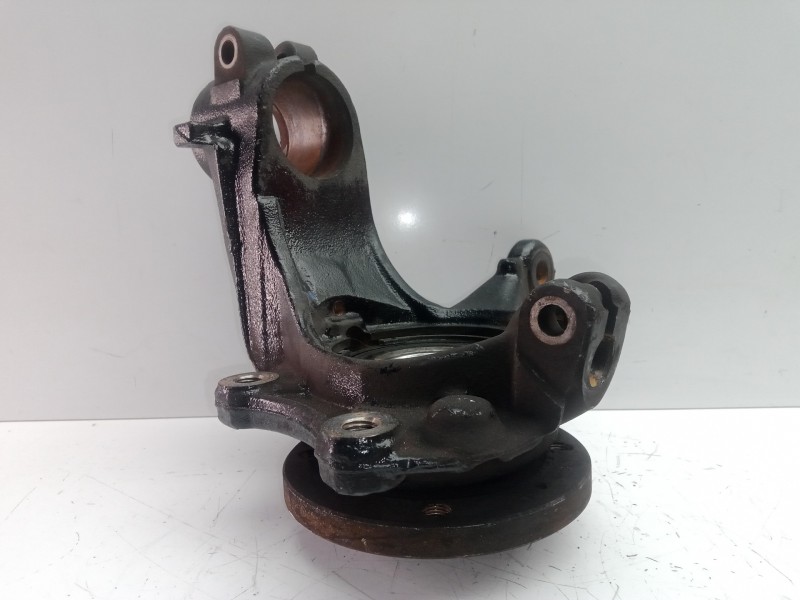 Recambio de mangueta delantera derecha para citroën c-elysée 1.6 blue-hdi fap referencia OEM IAM P61  