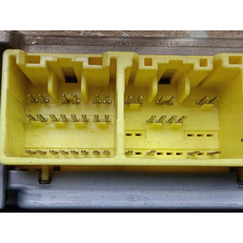 Recambio de centralita airbag para mitsubishi outlander (cu0w) 2.0 cat referencia OEM IAM MR587868-W2T61972  
