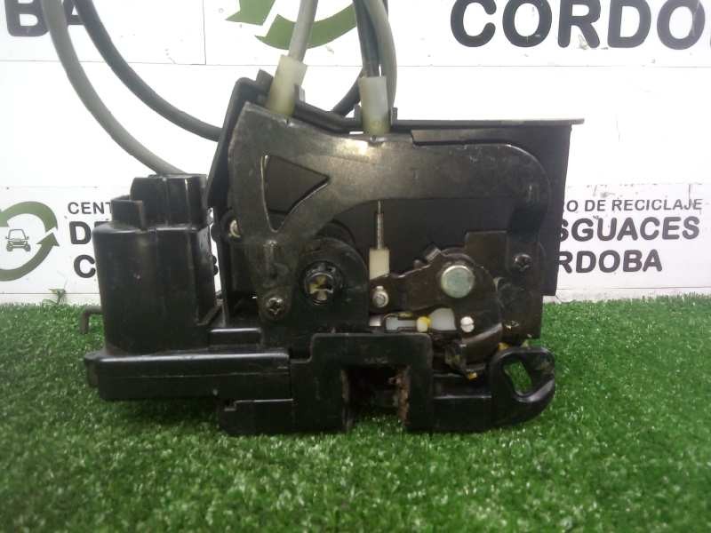 Recambio de cerradura puerta delantera izquierda para ssangyong rodius 2.7 turbodiesel cat referencia OEM IAM  5.PINES 