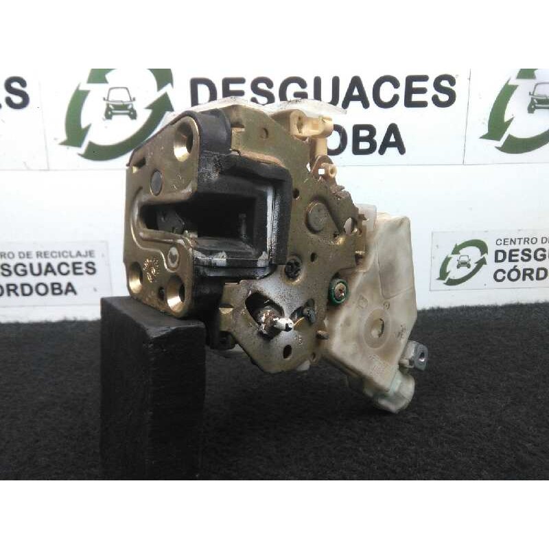 Recambio de cerradura puerta trasera derecha para nissan x-trail (t30) 2.2 16v turbodiesel cat referencia OEM IAM   
