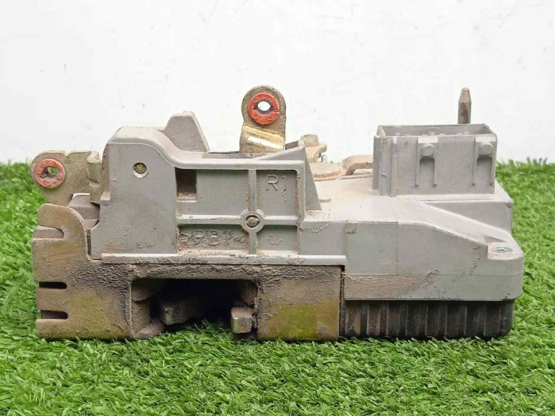 Recambio de cerradura puerta delantera derecha para peugeot 806 1.9 turbodiesel cat referencia OEM IAM SINREFERENCIA 9.PINES 