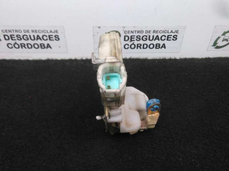 Recambio de cerradura puerta trasera derecha para nissan x-trail (t30) 2.2 16v turbodiesel cat referencia OEM IAM   