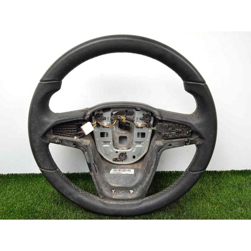 Recambio de volante para opel mokka 1.7 16v cdti referencia OEM IAM 13473053 CUERO 