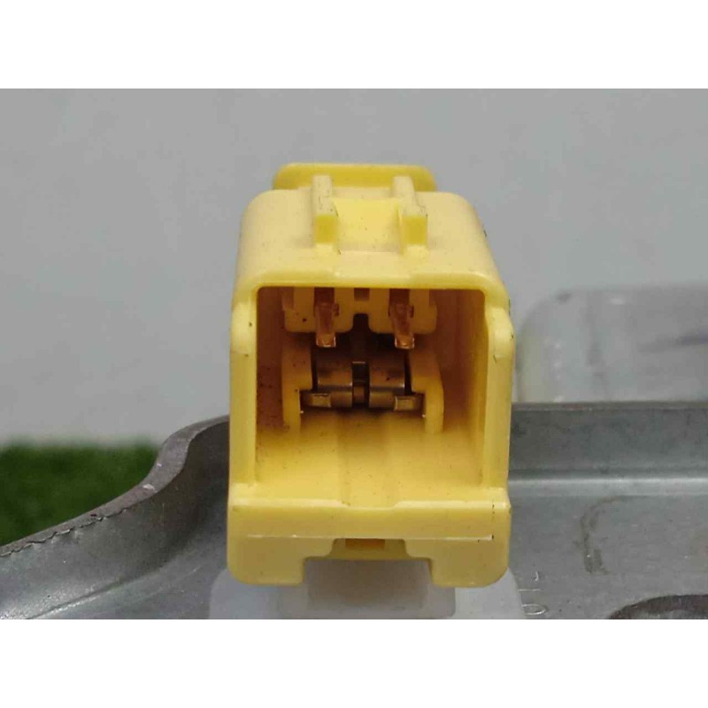 Recambio de airbag delantero derecho para toyota auris 1.4 turbodiesel cat referencia OEM IAM 0589P1000235-7396002130  