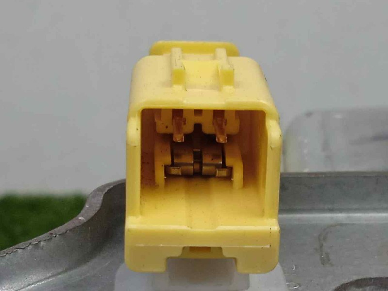 Recambio de airbag delantero derecho para toyota auris 1.4 turbodiesel cat referencia OEM IAM 0589P1000235-7396002130  
