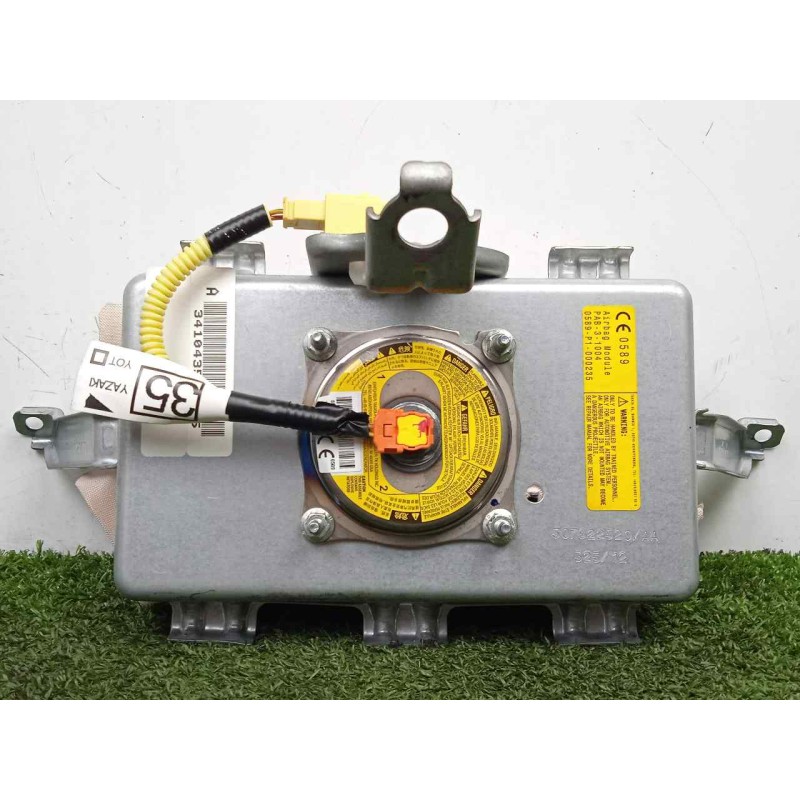 Recambio de airbag delantero derecho para toyota auris 1.4 turbodiesel cat referencia OEM IAM 0589P1000235-7396002130  