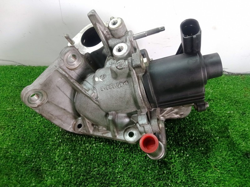 Recambio de valvula egr para dacia duster 1.5 dci diesel fap cat referencia OEM IAM 7003681406  