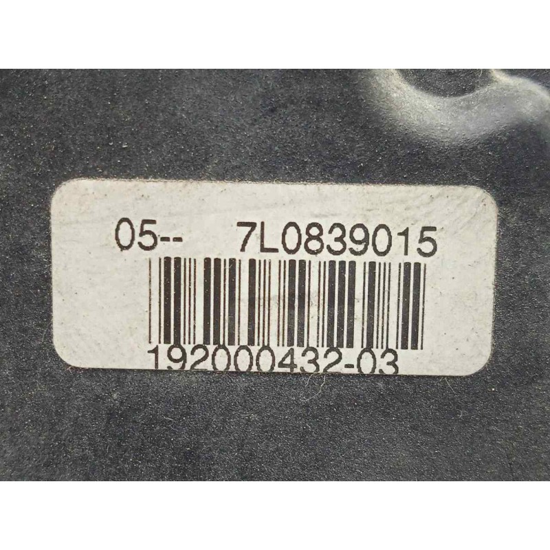 Recambio de cerradura puerta trasera izquierda para seat altea (5p1) 2.0 tdi referencia OEM IAM 7L0839015  7.PINES
