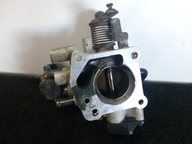 Recambio de caja mariposa para kia rio 1.3 cat referencia OEM IAM 0K9A220660A-0280140571-OK24718911-0280122021  