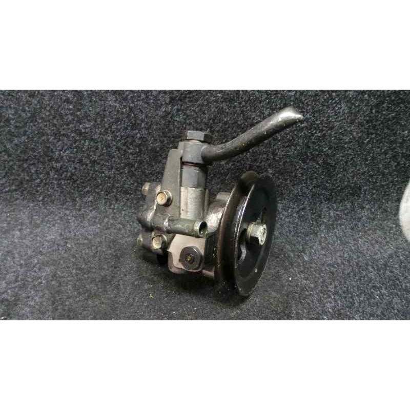 Recambio de bomba direccion para mitsubishi santamo (hyundai) 2.0 cat referencia OEM IAM 57100M2000  POLEA 110 MM