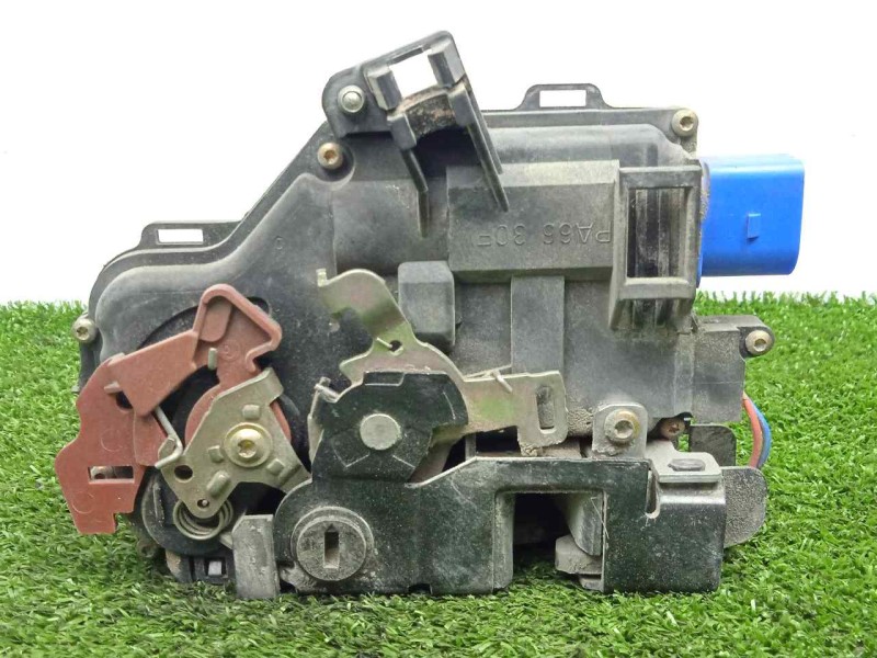 Recambio de cerradura puerta trasera izquierda para seat altea (5p1) 2.0 tdi referencia OEM IAM 7L0839015  7.PINES