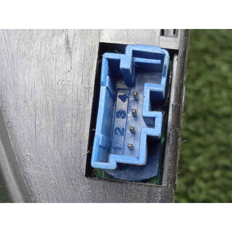 Recambio de mando volante para citroën c4 picasso 1.6 16v hdi fap referencia OEM IAM 96624939XT-62880046  