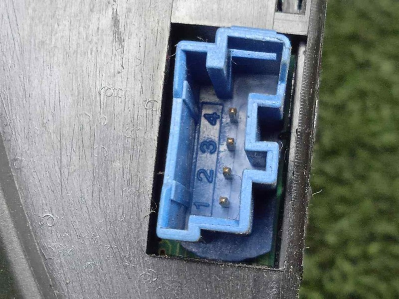 Recambio de mando volante para citroën c4 picasso 1.6 16v hdi fap referencia OEM IAM 96624939XT-62880046  