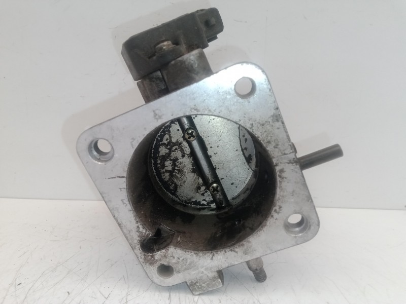 Recambio de caja mariposa para opel kadett e 2.0 referencia OEM IAM 90352920B2028-90352920  