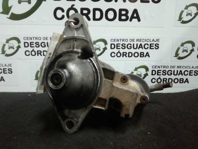 Recambio de motor arranque para toyota avensis berlina (t 22) 1.6 16v referencia OEM IAM 0001107075 BOSCH 